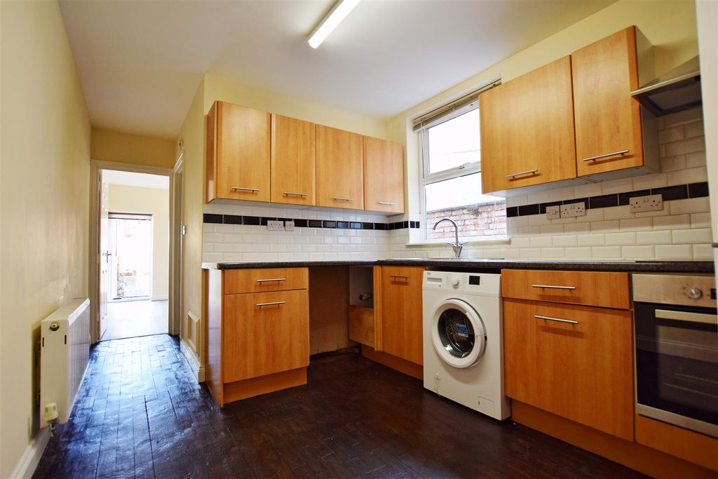 Property photo 3 of 10 3.Jpg