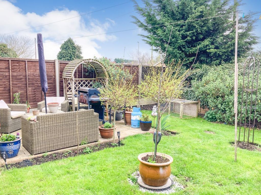 Property photo 3 of 4