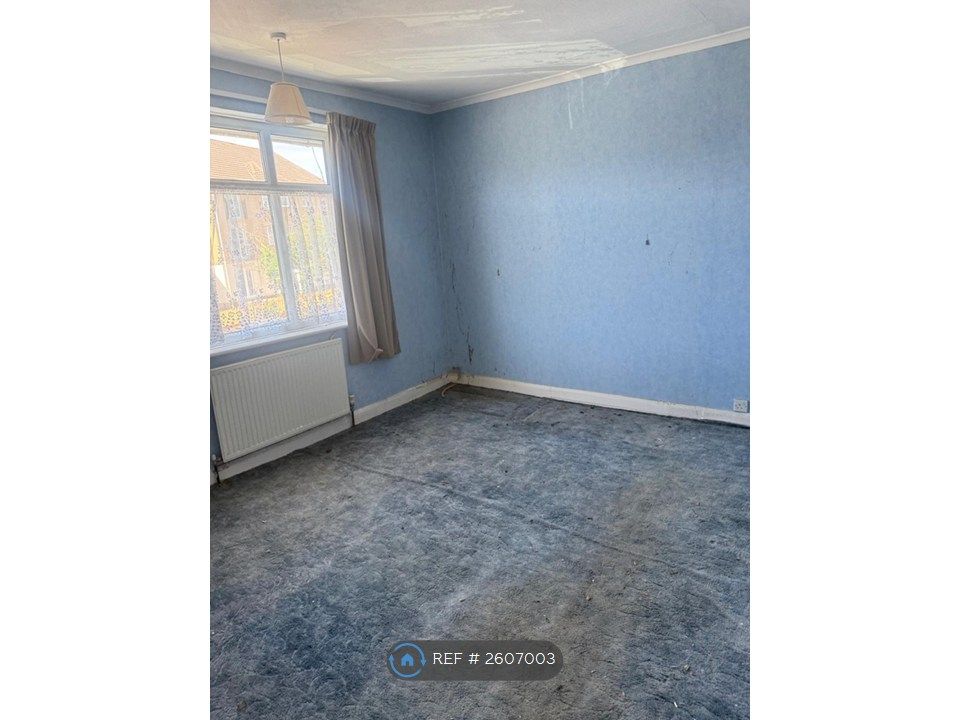 Property photo 3 of 3