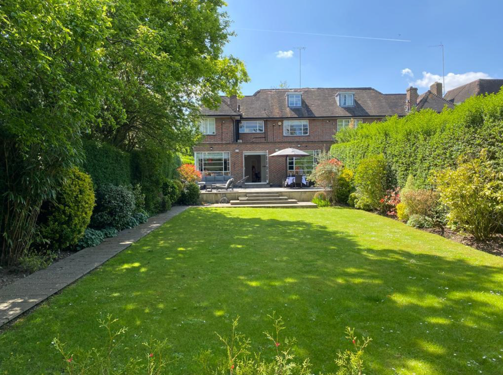Property photo 3 of 15
