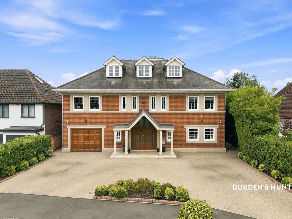 Property photo 1 of 53