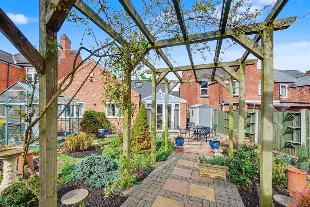 Additional image 4 of 4 bed detached bungalow for saleOakfield Road, Stapleford, Nottingham NG9