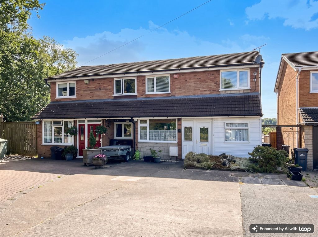 Property photo 2 of 58