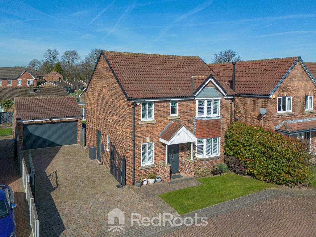 Property photo 1 of 42 4868940