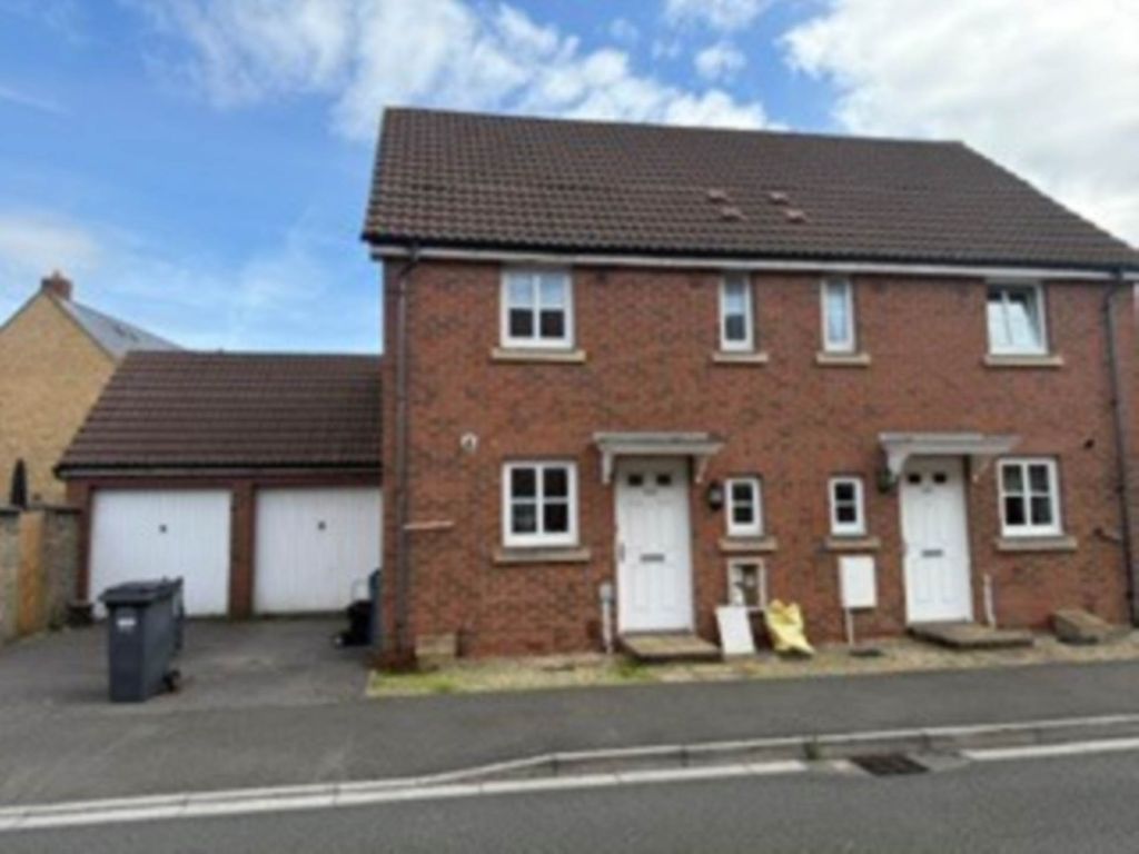Property photo 1 of 1