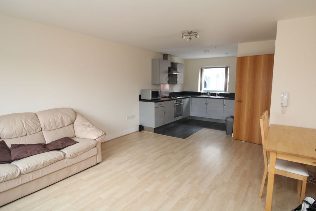 Property photo 1 of 7 Img_5212