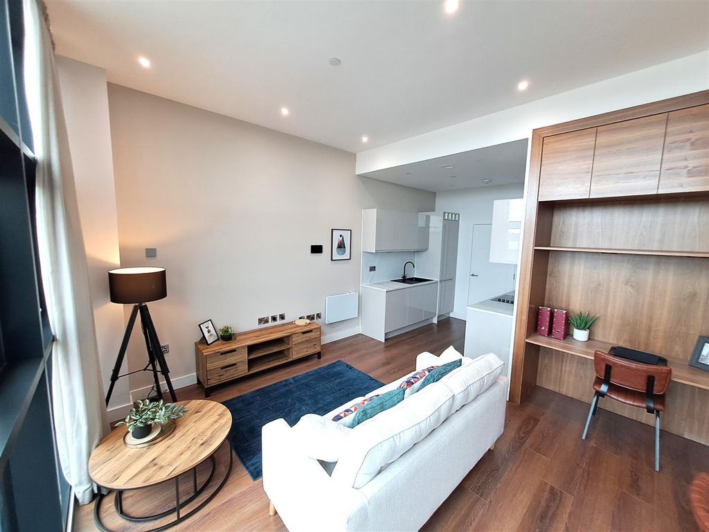 Property photo 2 of 17 T9.Jpg