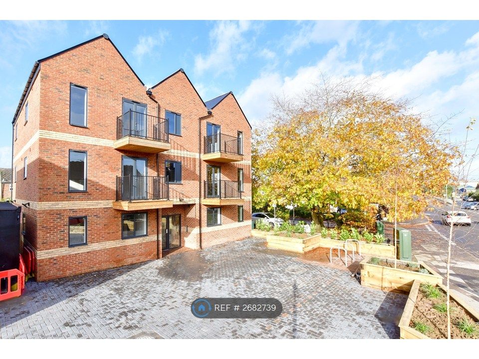 Property photo 1 of 7 Outside