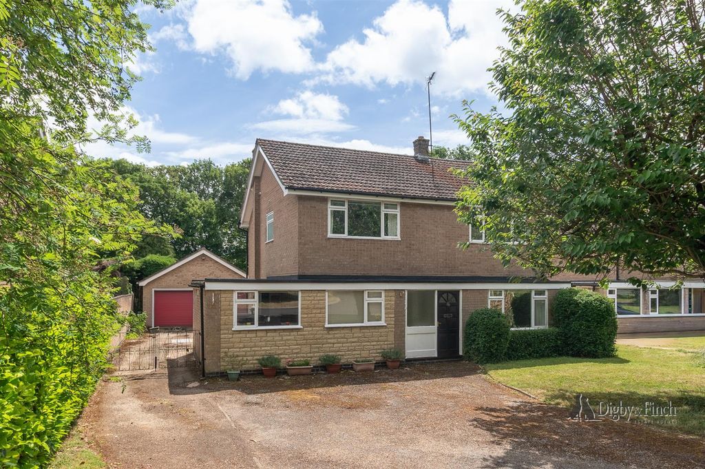 Property photo 1 of 27 16 Kelthorpe Close _1.Jpg