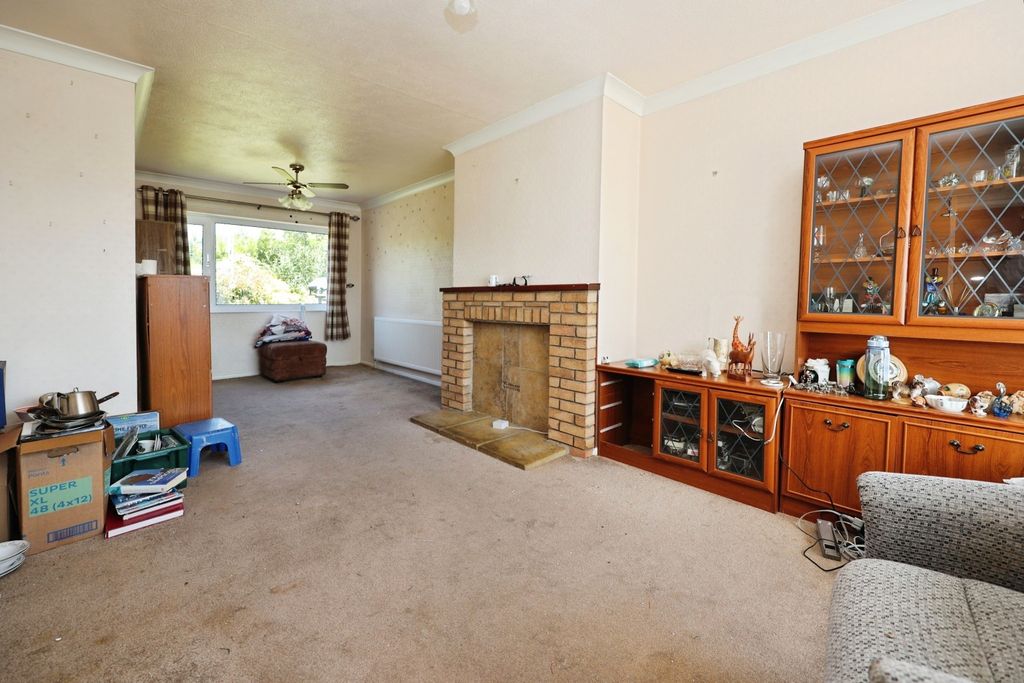 Property photo 3 of 14 4258493