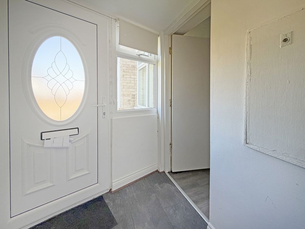 Property photo 3 of 26