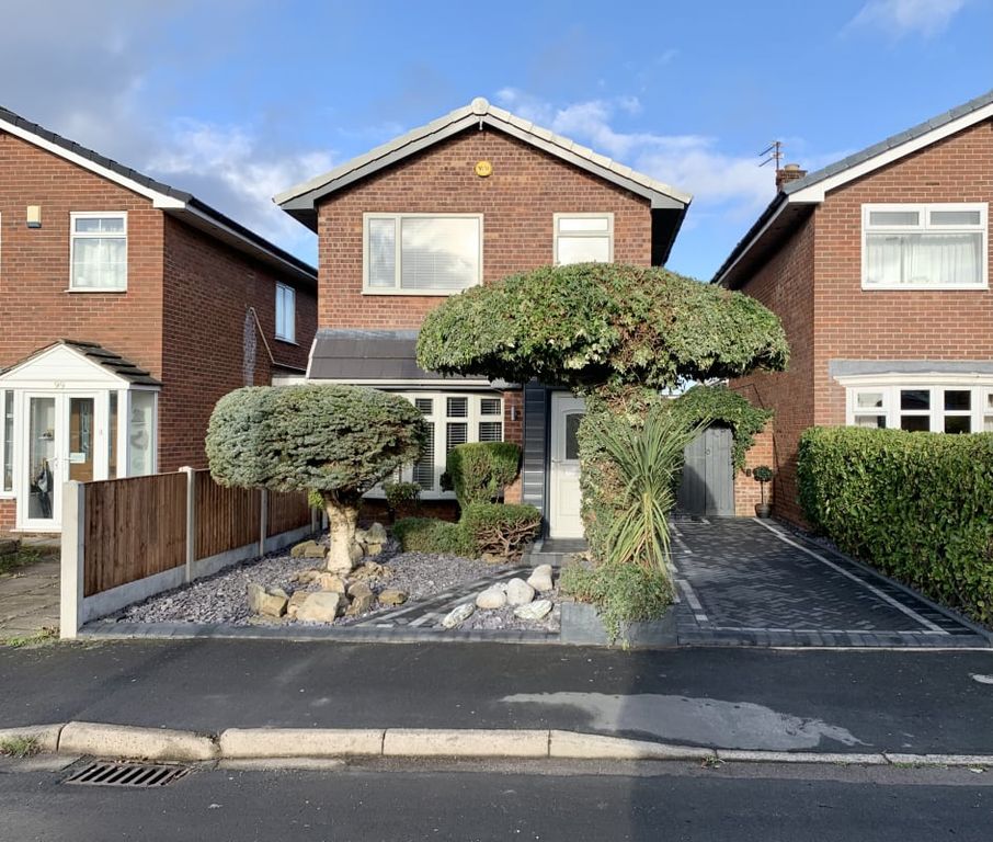 Property photo 2 of 39