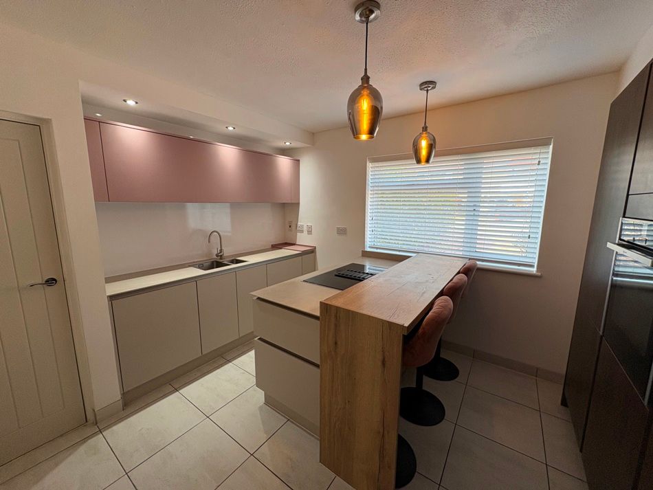 Property photo 3 of 16 Img_3056