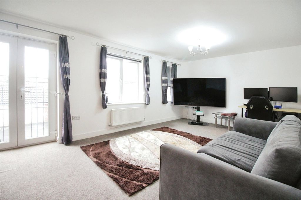 Property photo 2 of 7 Picture No. 04