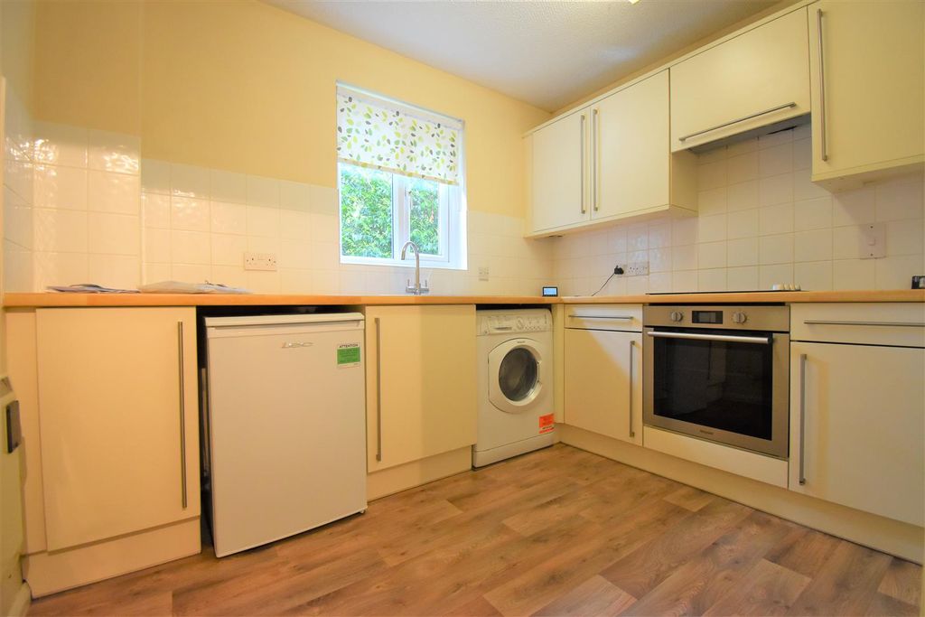 Property photo 3 of 6 3.Jpg