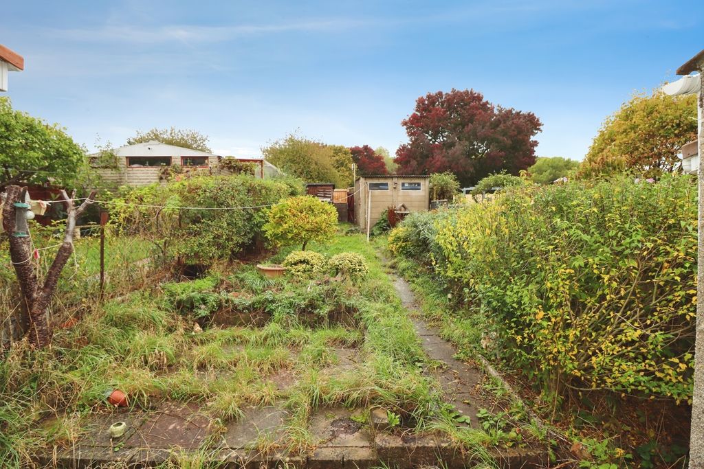 Property photo 2 of 13 Pbox-Img.Jpg