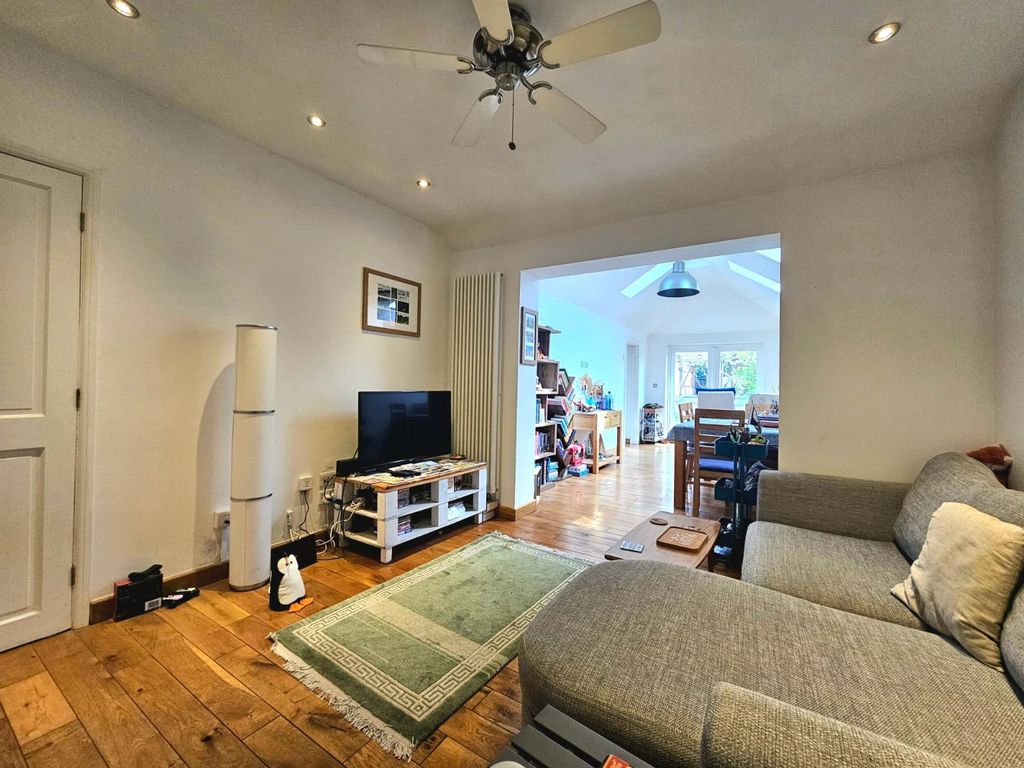 Property photo 3 of 15