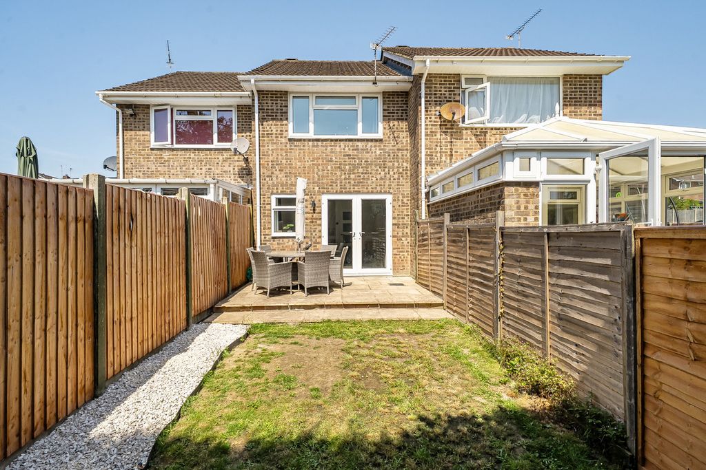 Property photo 2 of 16