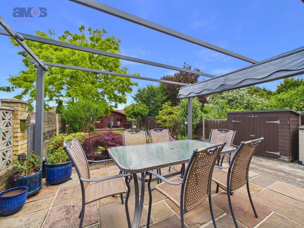 Property photo 2 of 24 5218655
