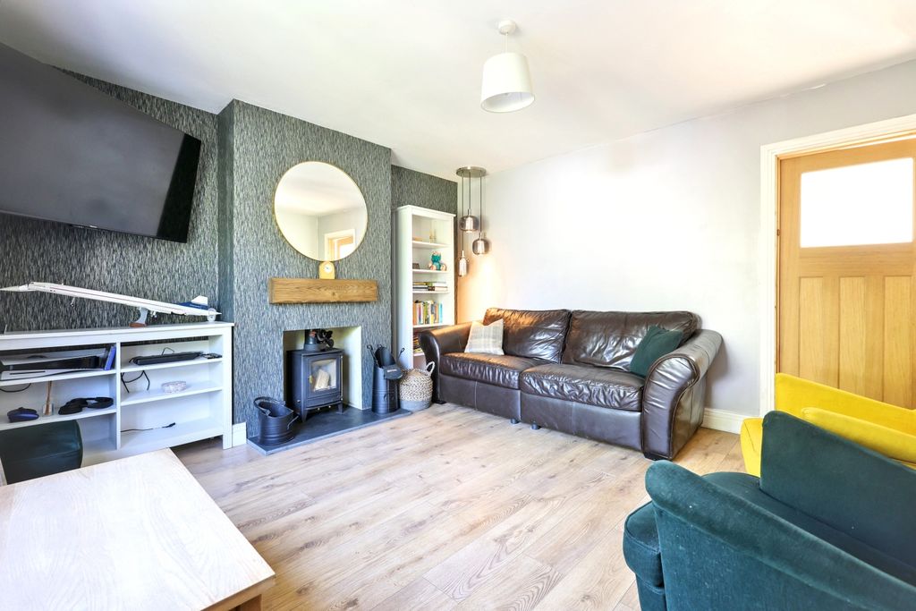Property photo 2 of 20 Img_4439
