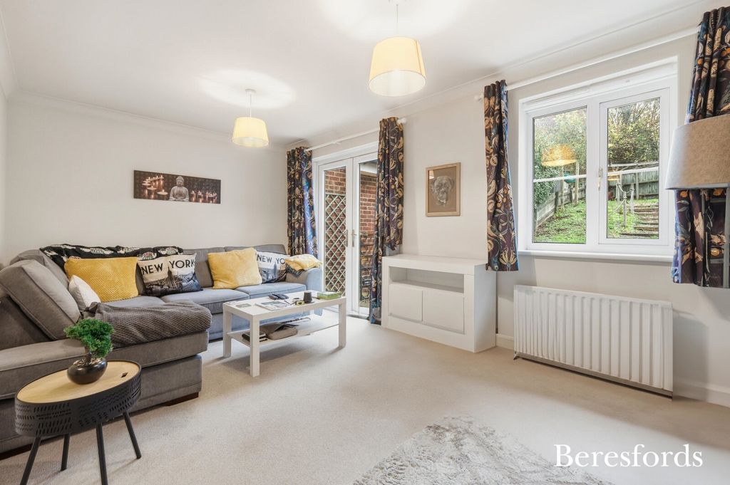 Property photo 2 of 14 Picture No. 07