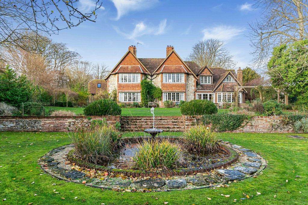 Property photo 1 of 49