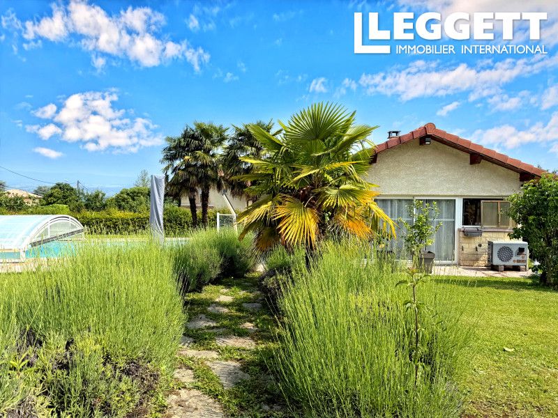 Property photo 3 of 10