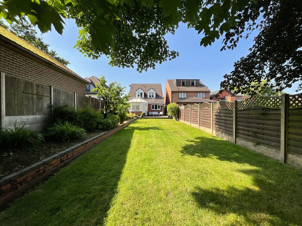 Property photo 2 of 29