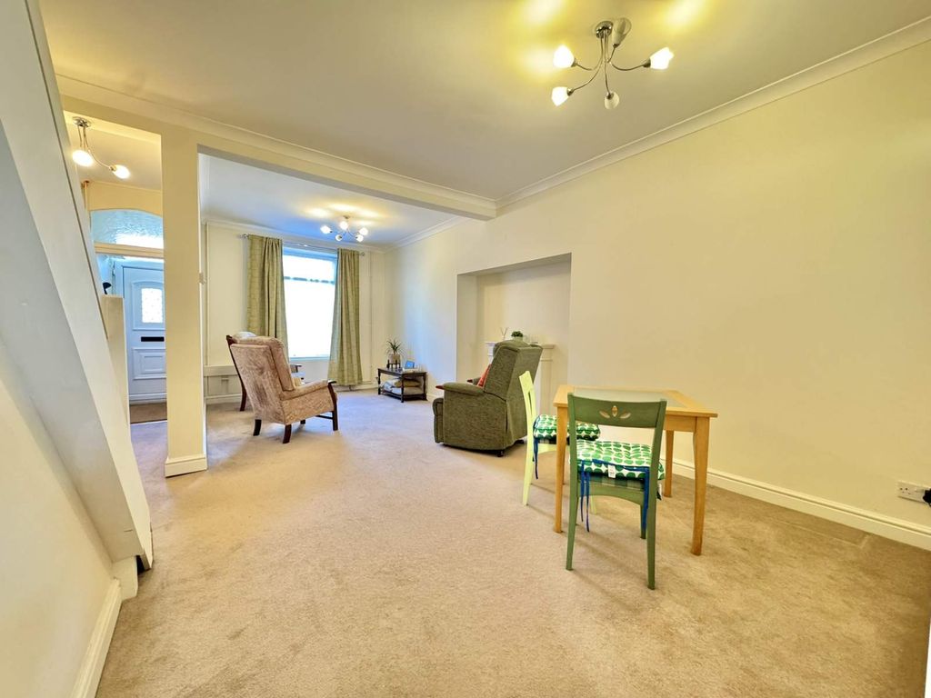 Property photo 3 of 19 Not Specified