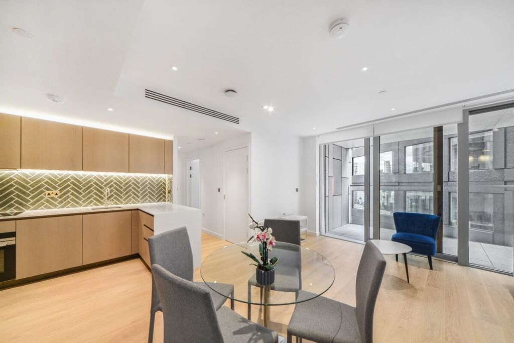 Property photo 2 of 25 Dsc_5512 _High