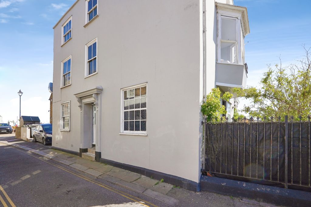Additional image 28 of 3 bed semi-detached house for saleBeach Street, Deal CT14