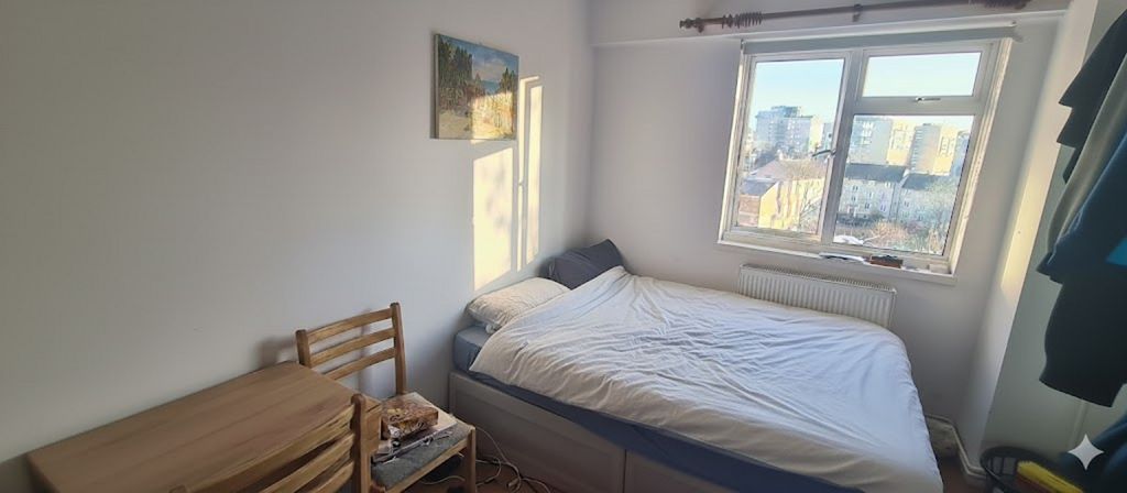 Property photo 1 of 3