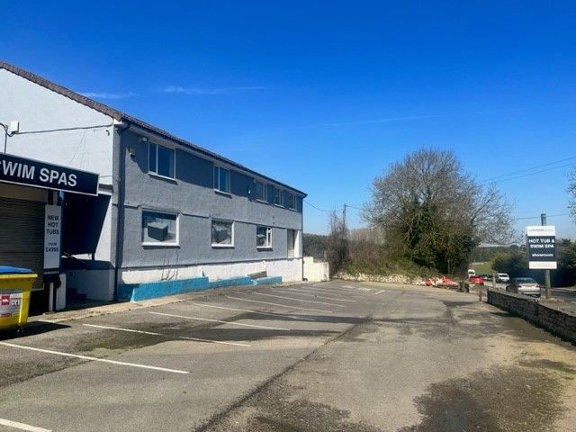 Property photo 3 of 9 Photo 8