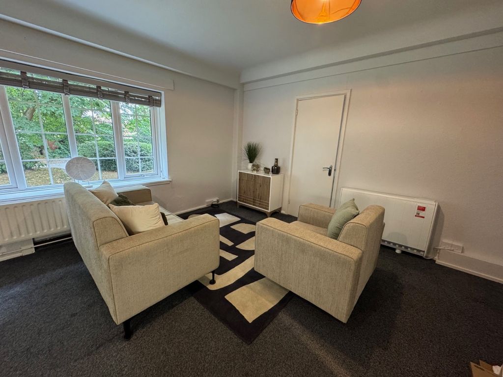 Property photo 3 of 11 Picture No. 29