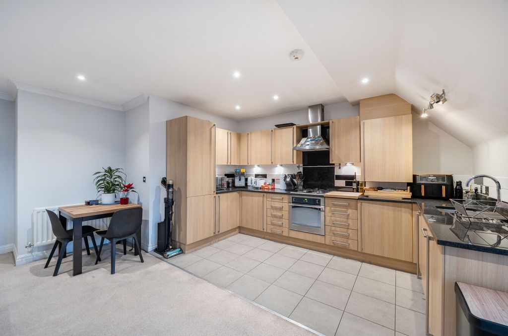 Property photo 2 of 20 1403419-13-6978A3...