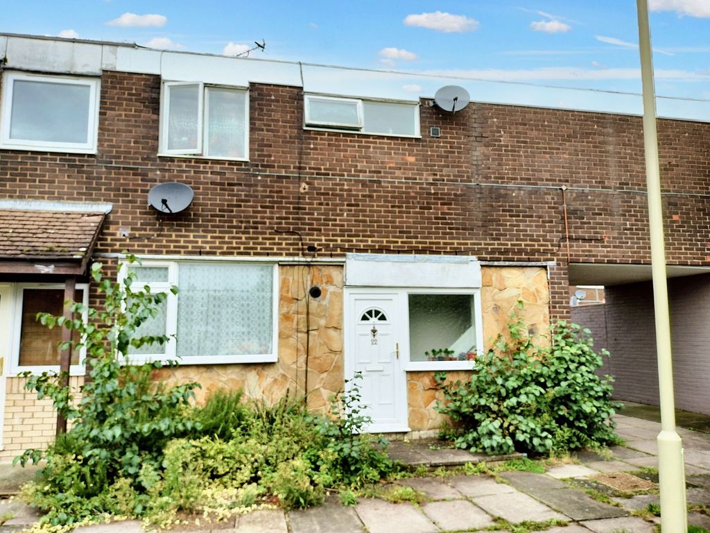 Property photo 1 of 2