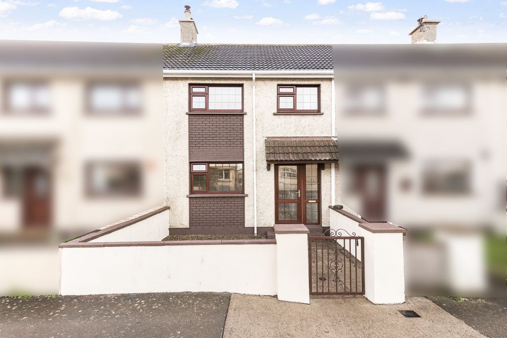 Property photo 1 of 23