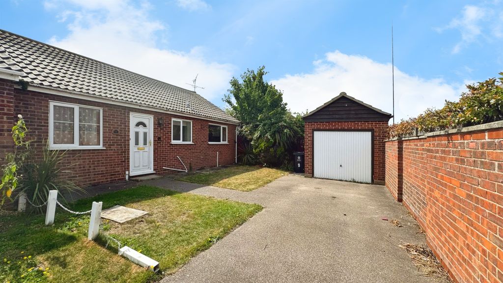 Property photo 2 of 14