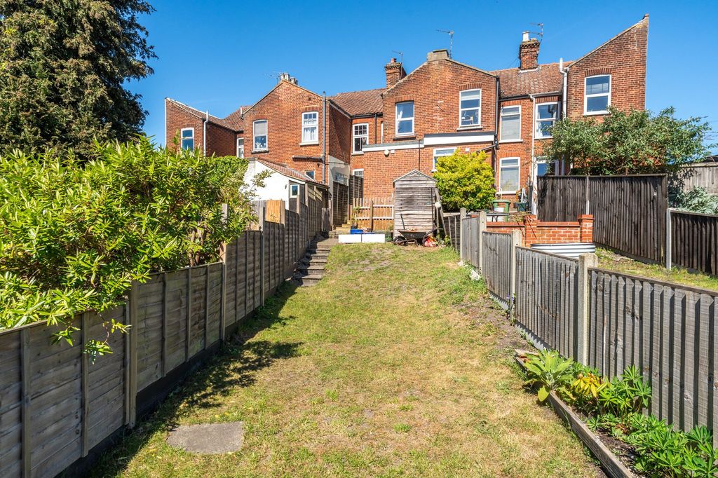 Property photo 1 of 19