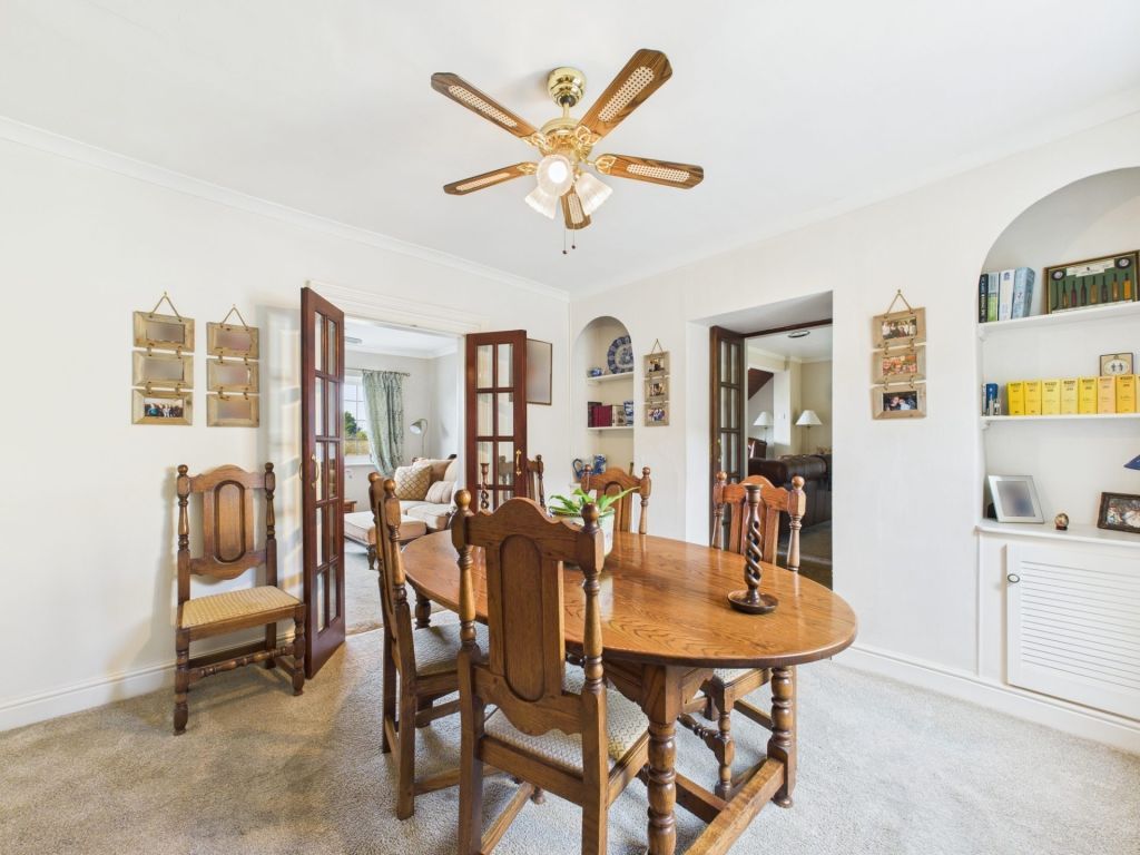 Property photo 3 of 30