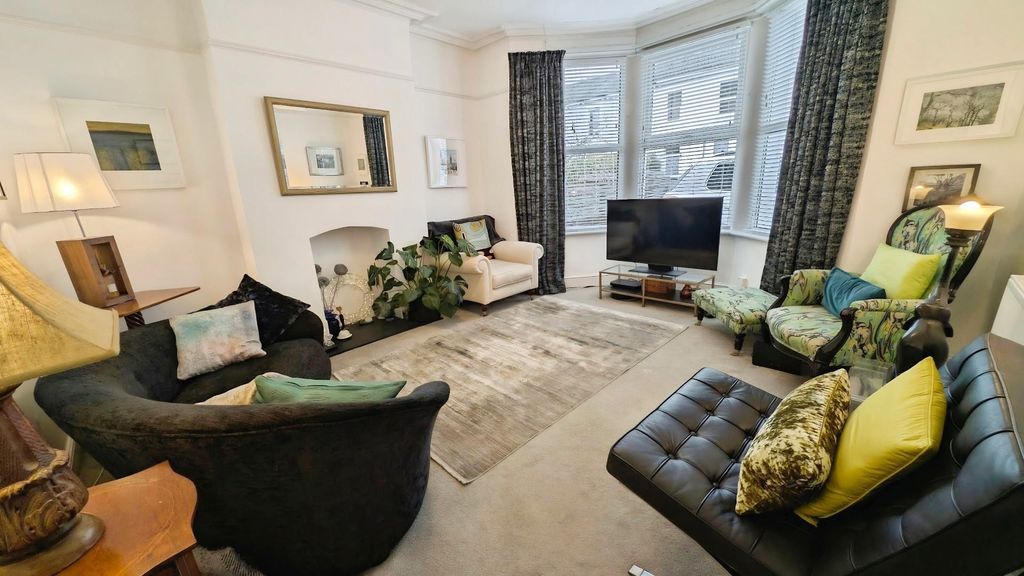 Property photo 2 of 29 94Cae77B-Pxl_20260225_134053433.Jpg