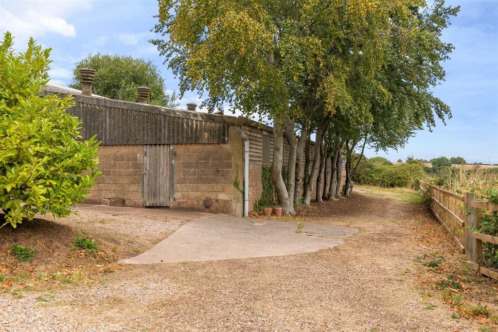 Property photo 2 of 30 Outside Barn