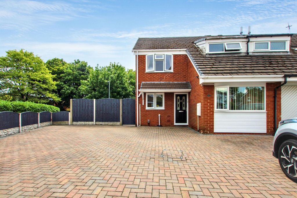 Property photo 1 of 19