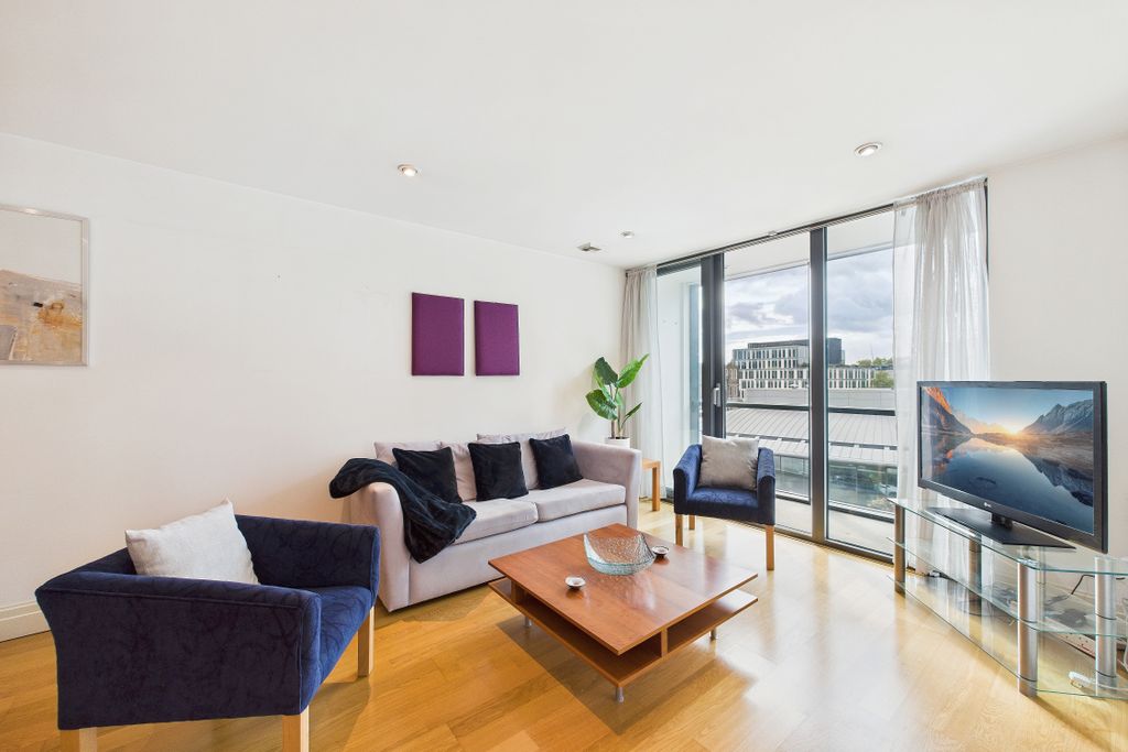 Property photo 3 of 25