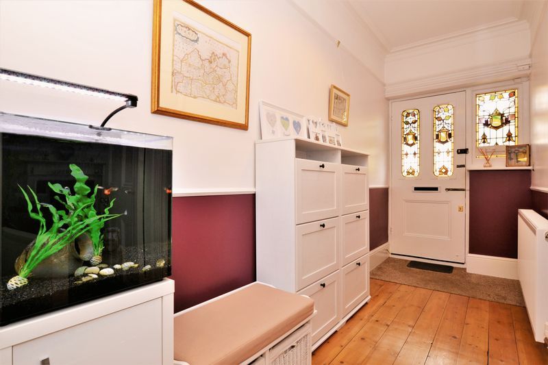 Property photo 3 of 9 Wide Entrance Hall