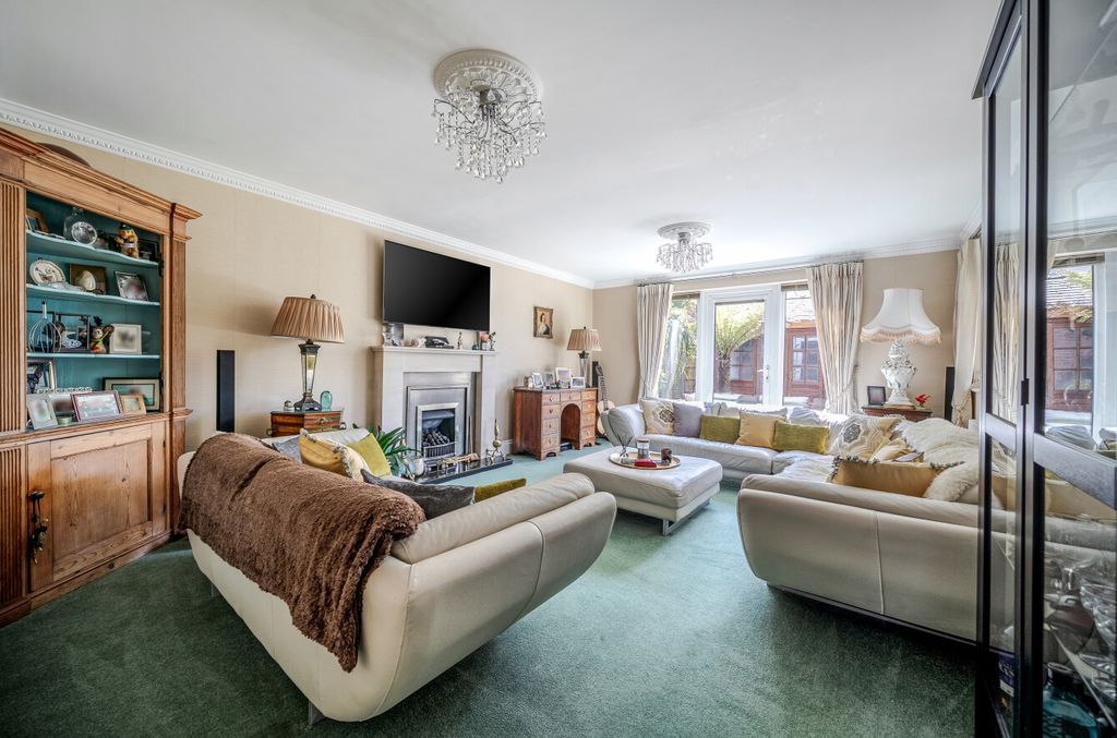 Additional image 4 of 5 bed detached house for saleArthur Road, Southampton SO15