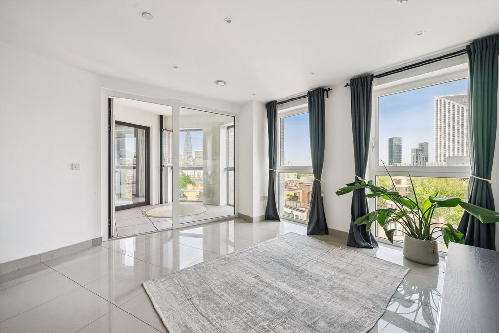 Property photo 1 of 11 Image