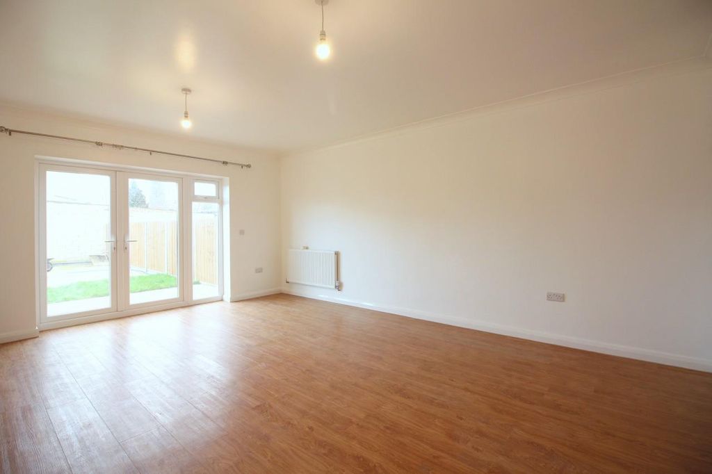 Property photo 2 of 16 Img_8379.Jpg
