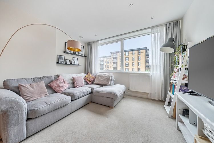 Property photo 3 of 15