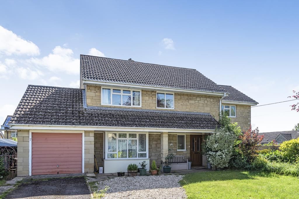 Property photo 1 of 8 External